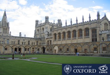 24022015-banner-destaque-catedra-oxford.jpg