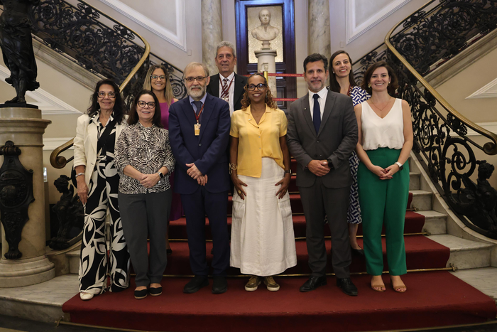 Ministro da Educação visita Biblioteca Nacional