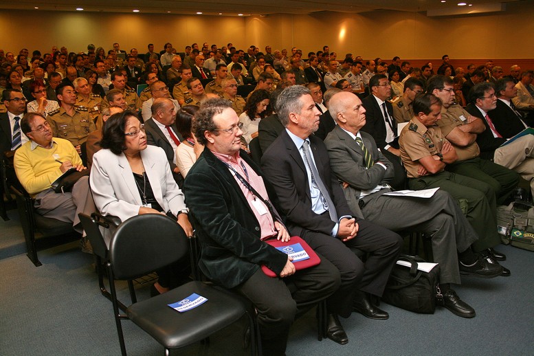 12ago14-Sem-DAV-MinDefesa-NM 8380