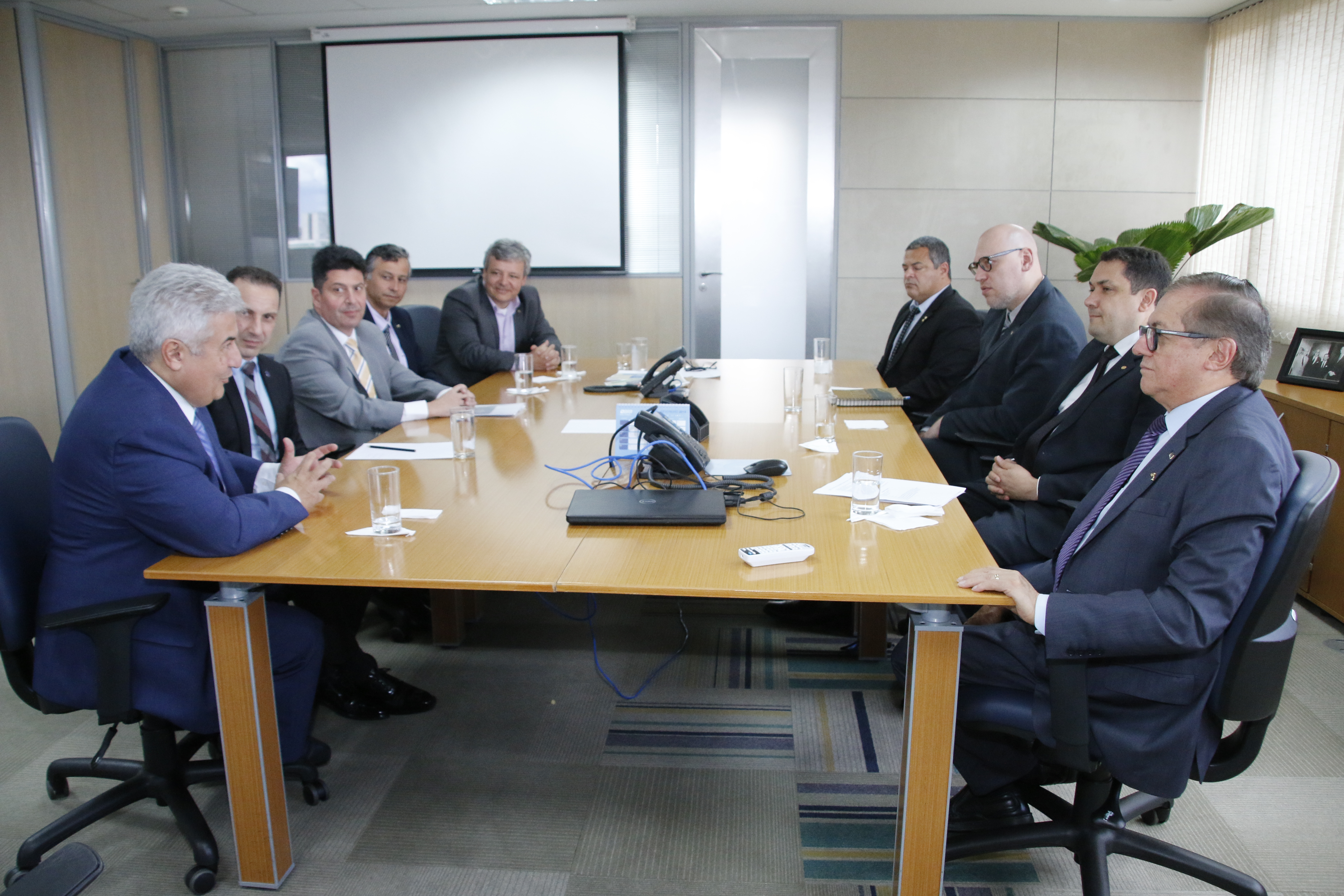 19022019 Foto1 Materia posse