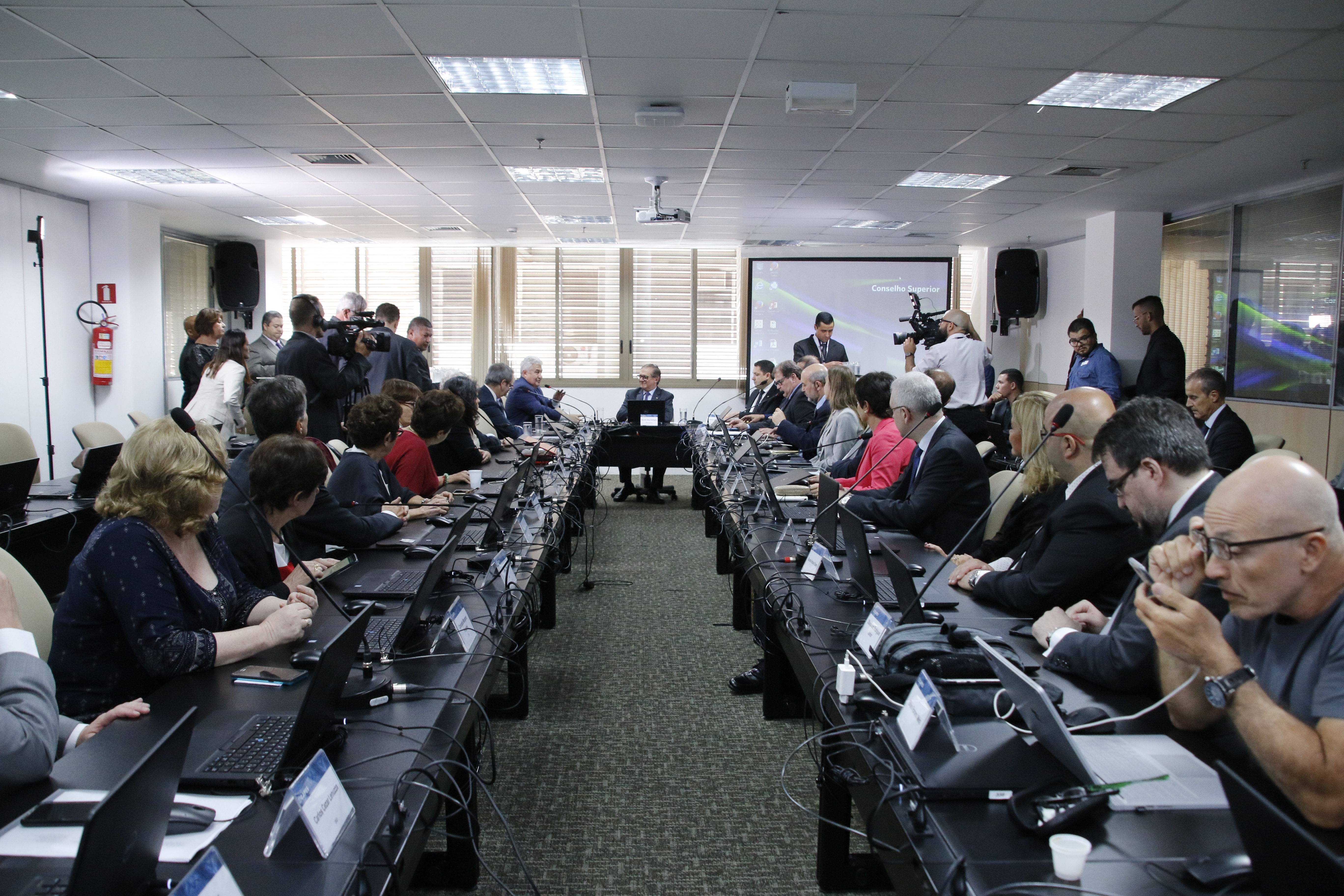 19022019 Foto2 materia posse