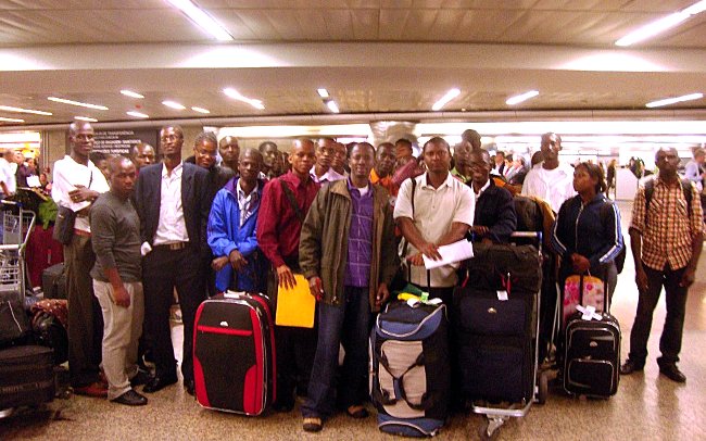 250811 BolsistasHaiti--