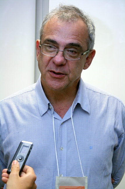 8out13-EntrevTrienal-GF 0574