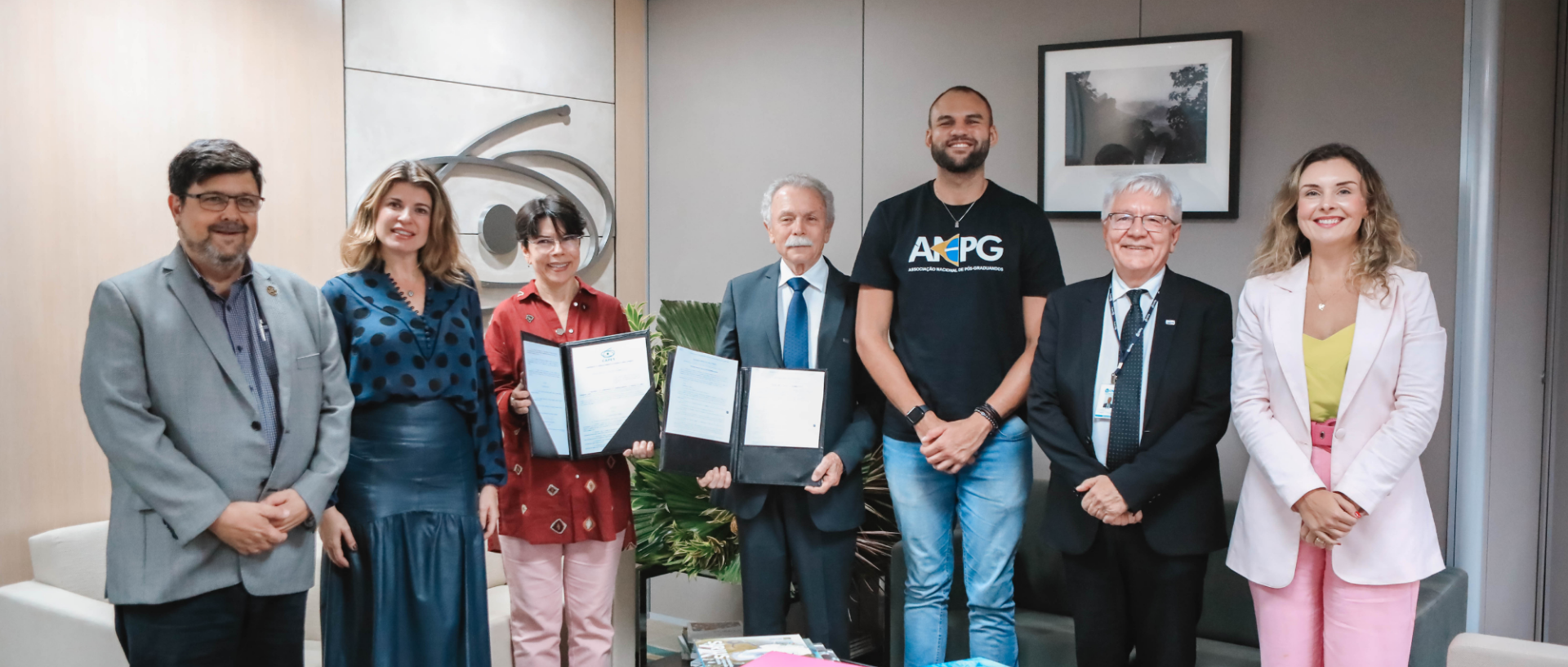 CAPES e CNPq assinam portarias que alteram Novação
