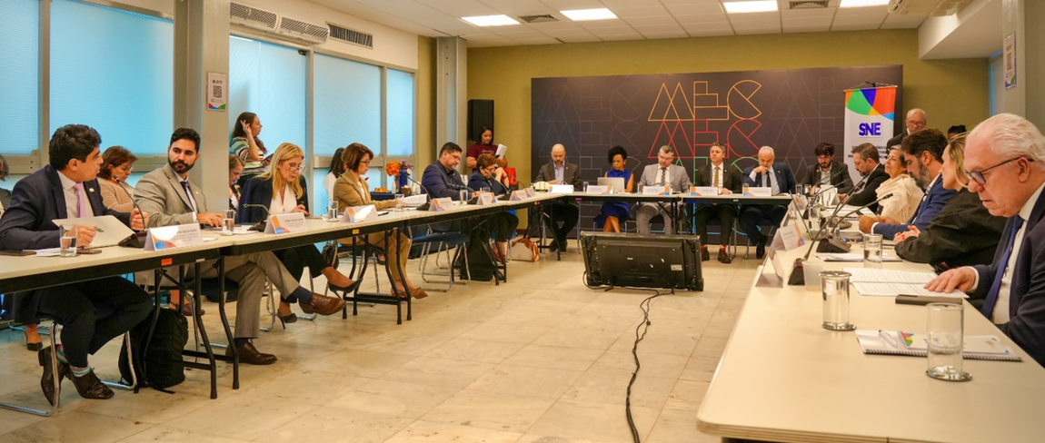 Comissão tripartite da educação aprova novo regimento
