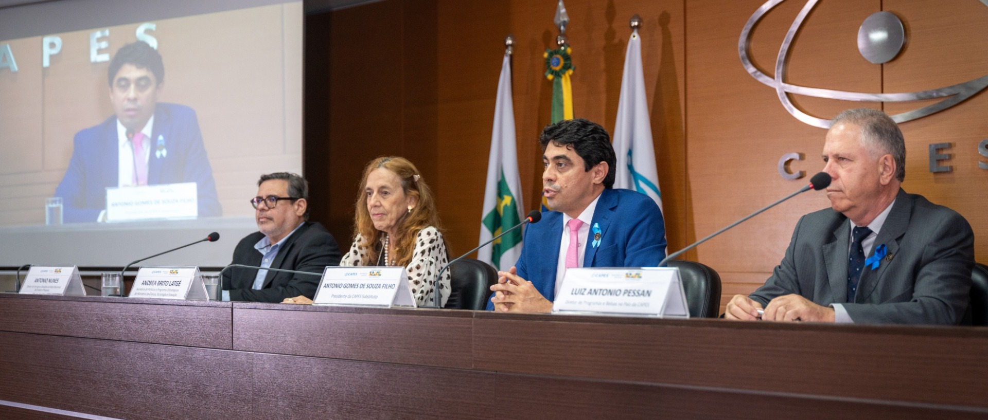 INFORMAÇÃO CIENTÍFICA