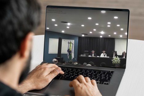 Imagem: Montagem com o print do evento (Freepik/Design)