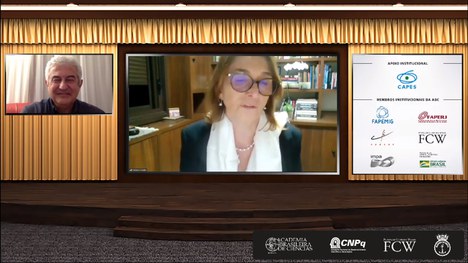 Helena Nader recebeu o Prêmio Almirante Álvaro Alberto, na área de Ciências da Vida (Foto: Divulgação)