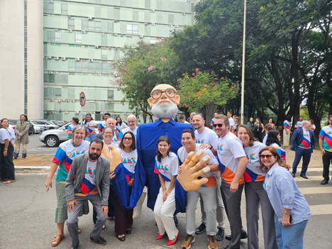 Imagem: CAPES participa de comemoração do Dia da Educação no MEC (Divulgação)