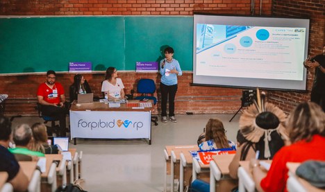 Imagem: Mercedes Bustamante, presidente da CAPES (Naiara Demarco - CGCOM/CAPES)