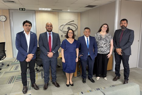 Imagem: Reunião CAPES e Unifesspa trata de curso em associação (Julia Prado - CGCOM/CAPES)