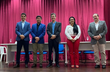 Imagem: O diretor de Avaliação da CAPES, Antonio Gomes de Souza Filho, visitou a Universidade Federal de Sergipe - UFS (Divulgação)