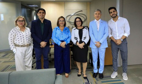 Imagem: Presidente da CAPES recebe reitora da Unir (Naiara Demarco - CGCOM/CAPES)