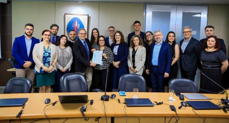 Imagem: Reunião CAPES e FESBE (Naiara Demarco - CGCOM/CAPES)