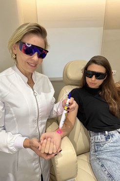 Imagem: Tecnologia de aplicação de laser de baixa potência para combater dores crônicas de cabeça (Arquivo pessoal)