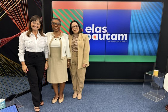Imagem: Presidente da CAPES participa de debate na TV Câmara (Júlia Prado - CGCOM/CAPES)