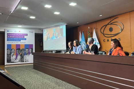 Imagem: Webinário de apresentação do relatório global sobre a escassez de professores no Brasil e no mundo (Julia Prado - CGCOM/CAPES)