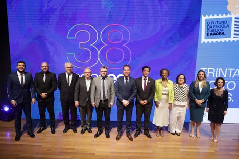 Imagem: CAPES participa da comemoração dos 38 anos do Consed (Júlia Prado - CGCOM/CAPES)