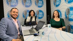 Apresentadores e entrevistada do 11ª edição do programa.