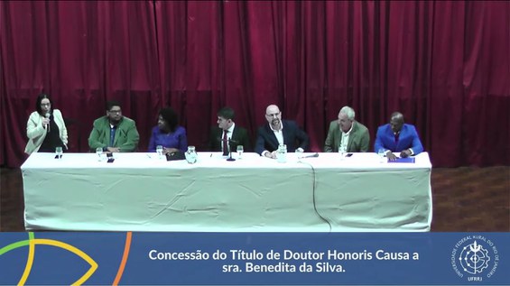 Imagem: MEC e CAPES prestigiam entrega de diploma à deputada federal Benedita da Silva (Divulgação)