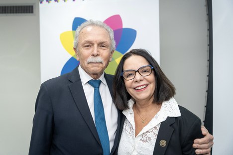 Imagem: Denise Pires de Carvalho, presidente da CAPES e Ricardo Magnus Osório Galvão, presidente do CNPq (Júlia Prado - CGCOM/CAPES)