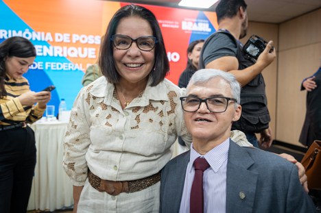 Imagem: CAPES participa da posse do novo reitor da UFU   (Júlia Prado - CGCOM/CAPES)