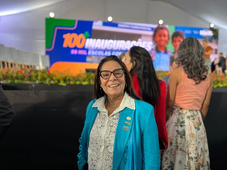Imagem: Presidente da CAPES prestigia anúncio de inauguração de mais de 100 obras da Educação (Gabriela Eleotério - CAPES)