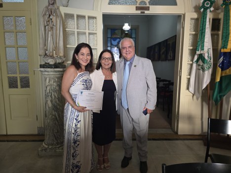 Imagem: Cerimônia de entrega do título de Professora Emérita  (Isabela Pimentel - CGCOM/CAPES)