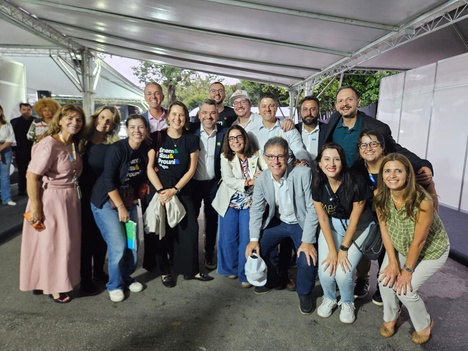 Imagem: Presidente da CAPES com equipe do MEC em São Paulo (Mariana Martins - CAPES)