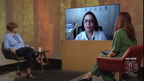 Imagem: A presidente da CAPES, Denise Pires de Carvalho, participou do programa Sala de Convidados, do Canal Saúde, emissora da Fundação Oswaldo Cruz - Fiocruz (Divulgação)