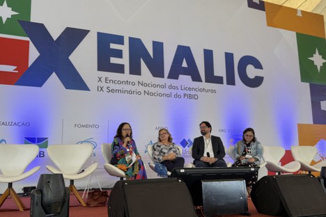 Imagem: CAPES participa de discussões sobre políticas públicas de formação docente (Julia Prado - CGCOM/CAPES)