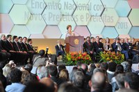 Encontro de novos prefeitos é marcado por anúncio de recursos para municípios