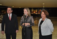 Gleisi avalia como vitória do Brasil a aprovação da MP dos Portos