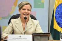 PIL é a retomada do planejamento em logística, afirma Gleisi 