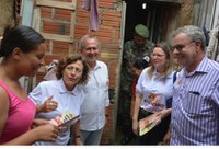 Secretária-executiva da Casa Civil lidera mutirão de combate ao mosquito em Vitória da Conquista (BA)