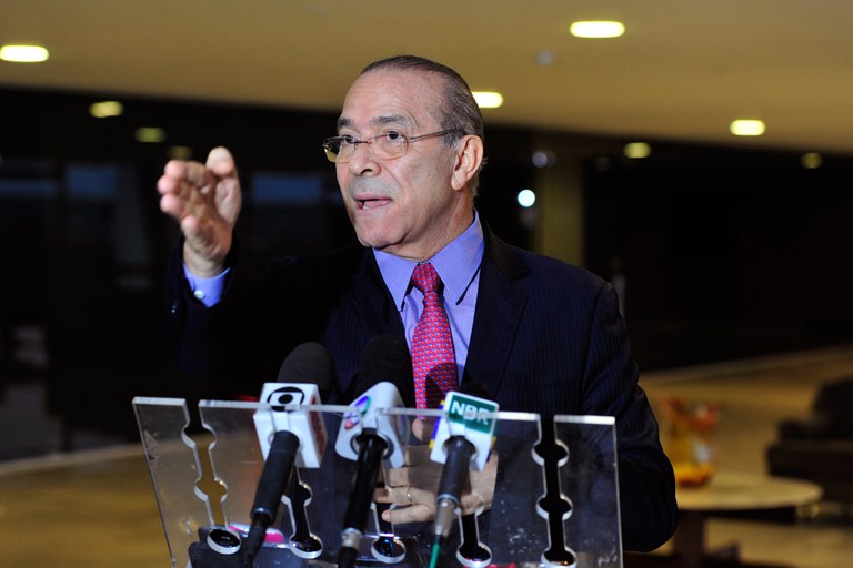 Governo amplia prazo para saque do abono salarial