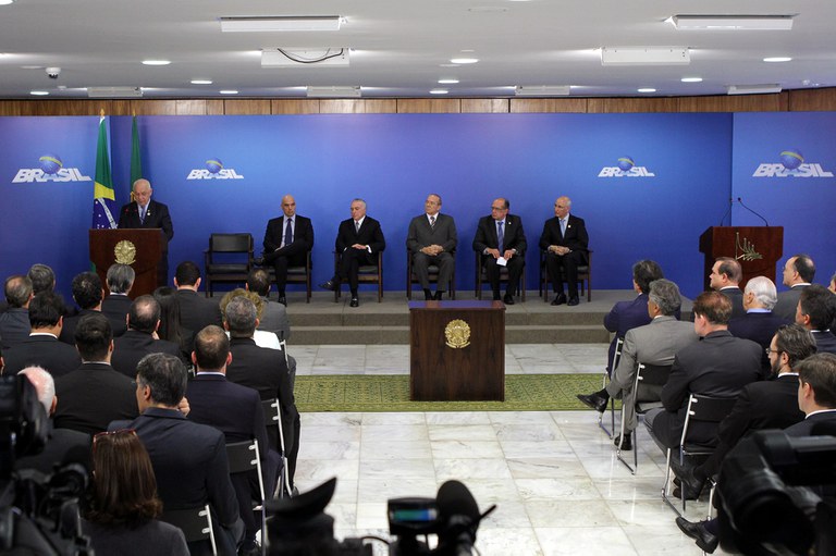 Presidente Michel Temer sanciona Lei que simplifica acesso à Justiça