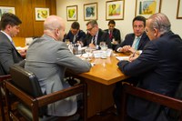 Ministro da Casa Civil recebe embaixador da Argentina