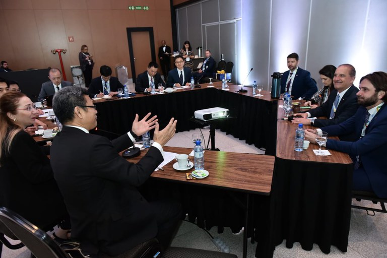 Encontro bilateral Brasil e China