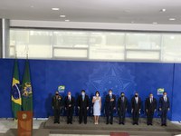 Eduardo Pazuello toma posse como ministro da Saúde