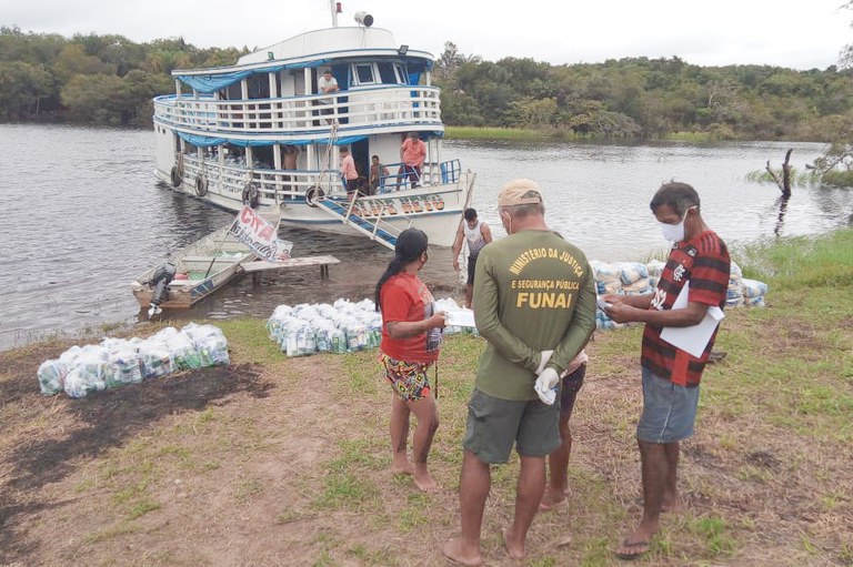 Funai entrega mais de 8 mil cestas de alimentos para comunidades no Pará