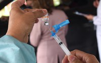 Ministério alerta que população deve tomar a 2ª dose da vacina contra a Covid-19, mesmo após o prazo recomendado