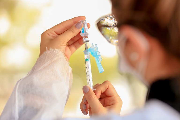 Ministério da Saúde anuncia dose de reforço para vacinação contra a Covid-19