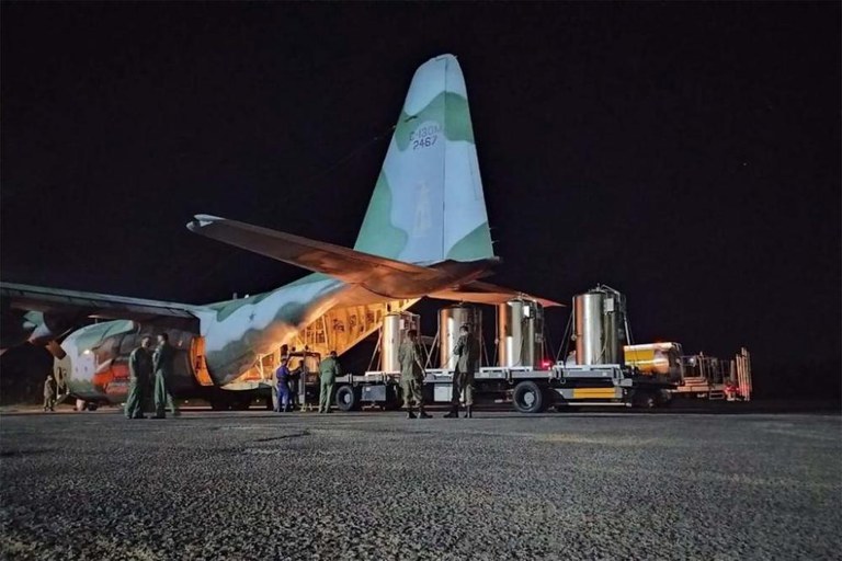 Iniciada a instalação de usinas geradoras de oxigênio em Manaus