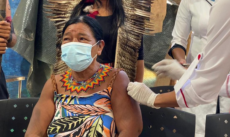 Vacina indígenas