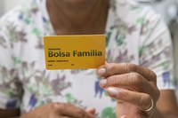 Mais de 14 milhões de famílias serão beneficiadas pelo Bolsa Família em junho