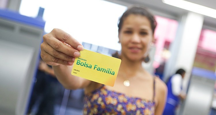Mais de 14 milhões de famílias são contempladas com o Bolsa Família