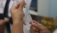 Brasil recebe mais dois milhões de doses de vacinas Pfizer e novo lote de insumo
