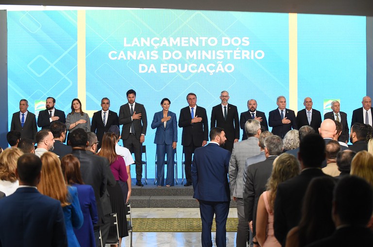 Governo Federal lança Canal Educação e Canal Libras