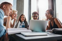 Estão abertas as inscrições para as bolsas do programa de estudos doutorado-sanduíche no exterior